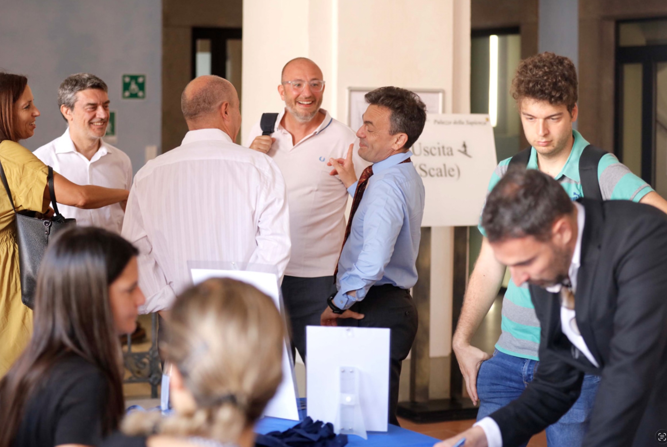 Start Attractor – innovation collaboration illustration